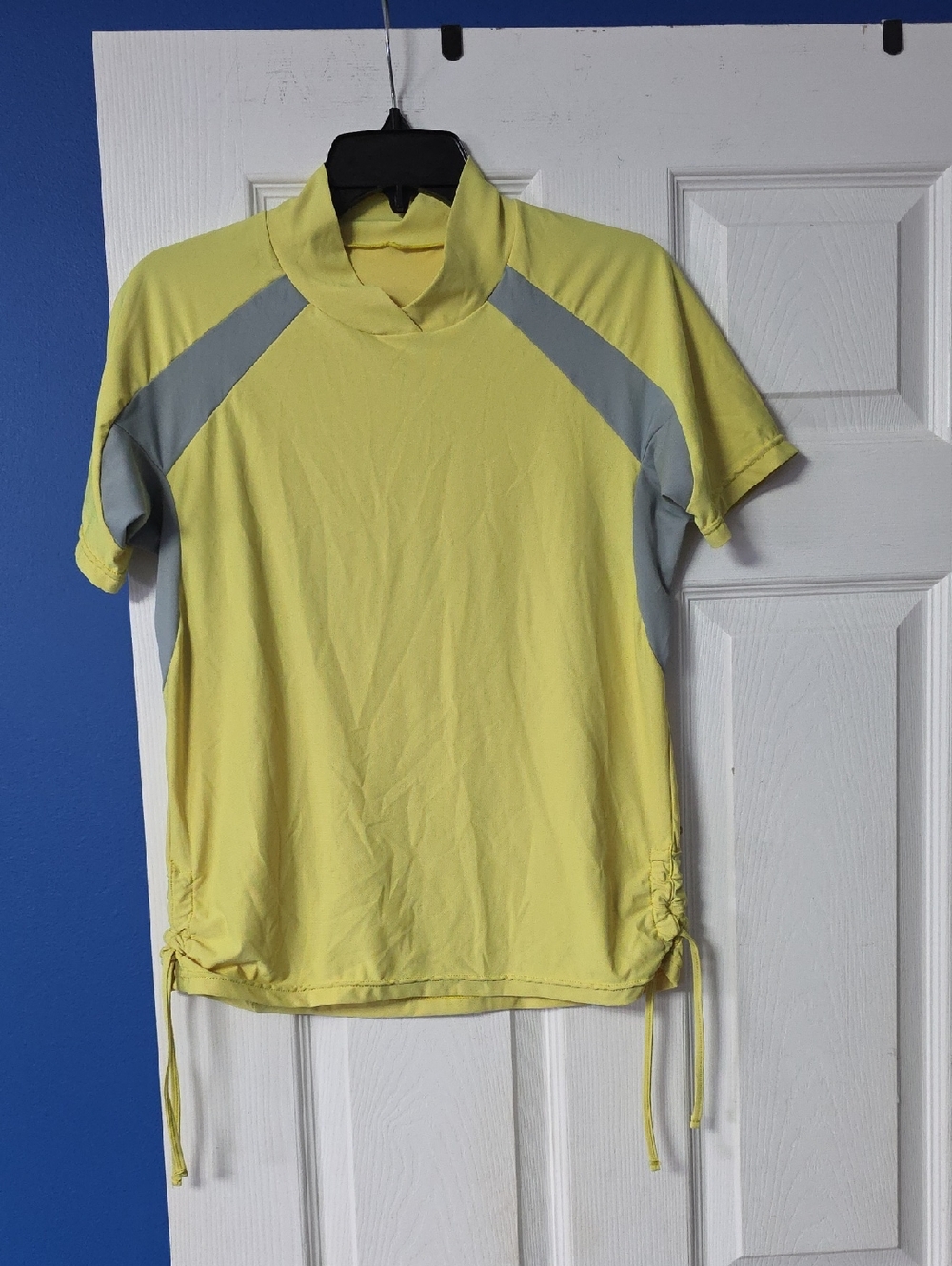 Yellow Rashguard 💛